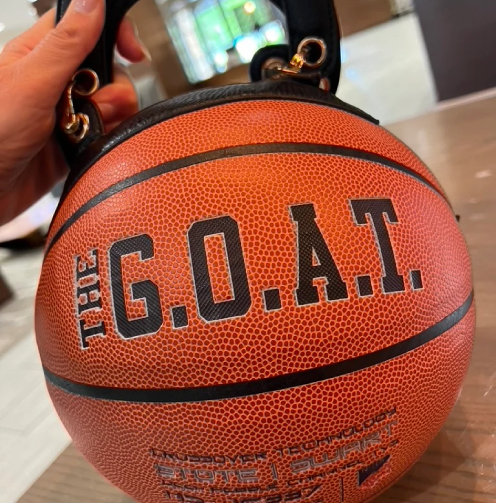 THE G.O.A.T Purse: Where Style Meets the Court - GP514